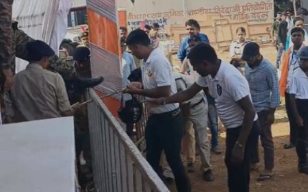 सैन्य समारोह में घातक लापरवाही: बैरिकेडिंग में फैला करंट, घोड़े को लगा झटका