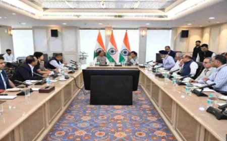 केंद्रीय मंत्री के साथ सीएम साय की अहम बैठक: छत्तीसगढ़ में विशेष आर्थिक क्षेत्र को मंजूरी का आश्वासन